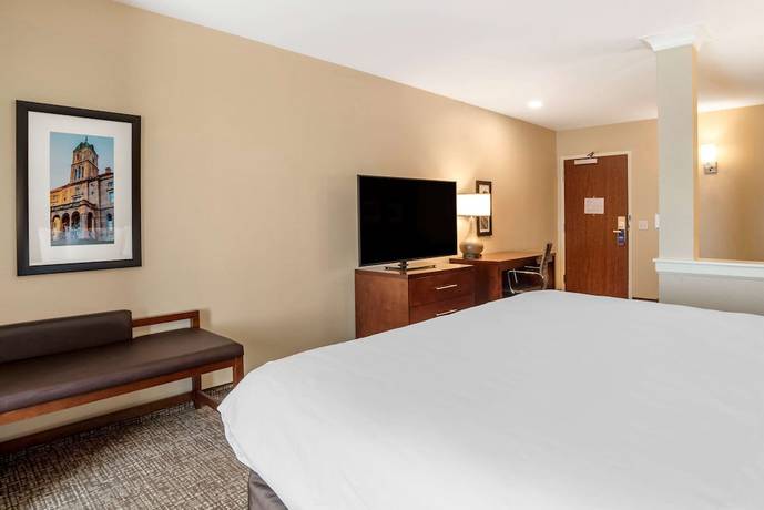Imagen de la habitación del Hotel Comfort Inn and Suites Harrisonburg. Foto 16