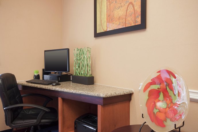 Imagen de los interiores del Hotel Comfort Inn and Suites Houma. Foto 10