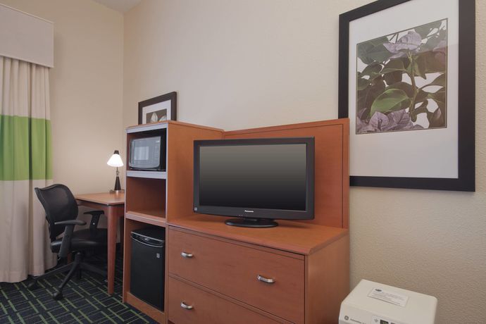 Imagen de la habitación del Hotel Comfort Inn and Suites Houma. Foto 6