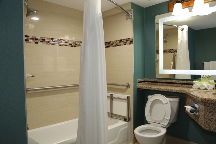 Imagen de la habitación del Hotel Comfort Inn and Suites Houston I-10 West Energy Corridor. Foto 11