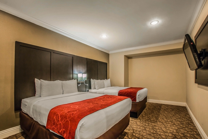 Imagen de la habitación del Hotel Comfort Inn and Suites Huntington Beach. Foto 6