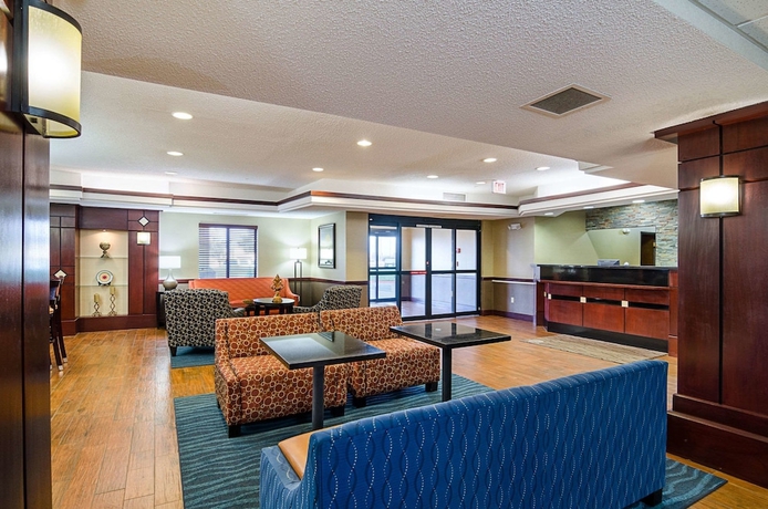 Imagen de los interiores del Hotel Comfort Inn and Suites, Hutchinson. Foto 19