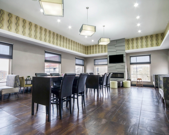 Imagen del bar/restaurante del Hotel Comfort Inn and Suites I-10 Airport. Foto 3