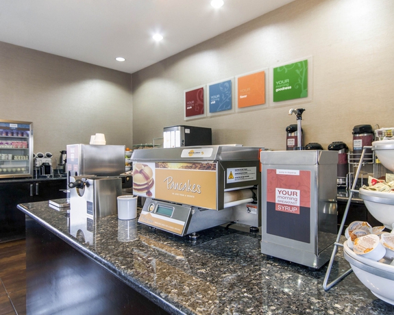 Imagen del bar/restaurante del Hotel Comfort Inn and Suites I-10 Airport. Foto 5
