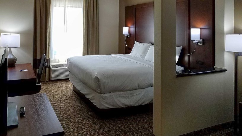 Imagen de la habitación del Hotel Comfort Inn and Suites Independence. Foto 11