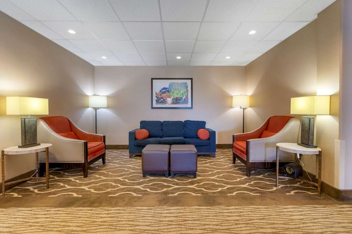 Imagen de los interiores del Hotel Comfort Inn and Suites Jackson. Foto 20