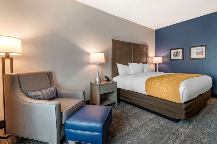 Imagen de la habitación del Hotel Comfort Inn and Suites Jacksonville - Orange Park Near Naval Air Station. Foto 10