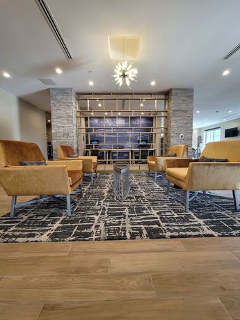 Imagen de los interiores del Hotel Comfort Inn and Suites Jacksonville - Orange Park Near Naval Air Station. Foto 19