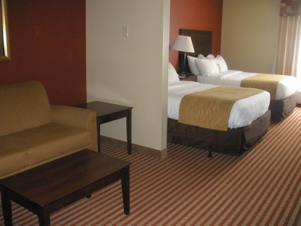 Imagen de la habitación del Hotel Comfort Inn and Suites, Killingly. Foto 5