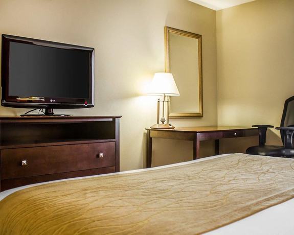 Imagen de la habitación del Hotel Comfort Inn and Suites, Killingly. Foto 6