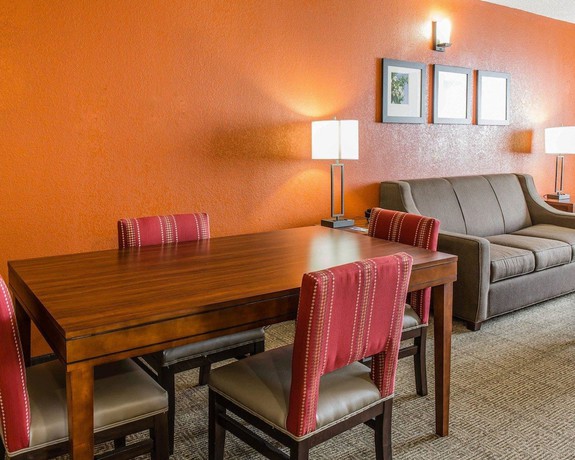Imagen de la habitación del Hotel Comfort Inn and Suites Lakeland North I-4. Foto 9