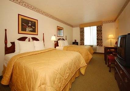 Imagen de la habitación del Hotel Comfort Inn and Suites Lancaster Antelope Valley. Foto 5