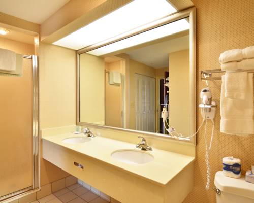 Imagen de la habitación del Hotel Comfort Inn and Suites Lantana - West Palm Beach South. Foto 6