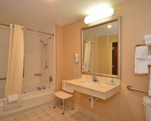 Imagen de la habitación del Hotel Comfort Inn and Suites Lantana - West Palm Beach South. Foto 14