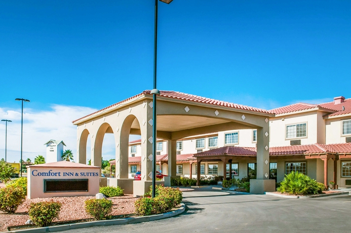 Imagen de los exteriores del Hotel Comfort Inn and Suites Las Cruces Mesilla. Foto 8