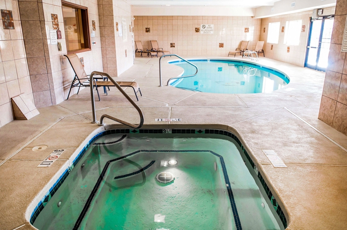Imagen de la piscina del Hotel Comfort Inn and Suites Las Cruces Mesilla. Foto 16