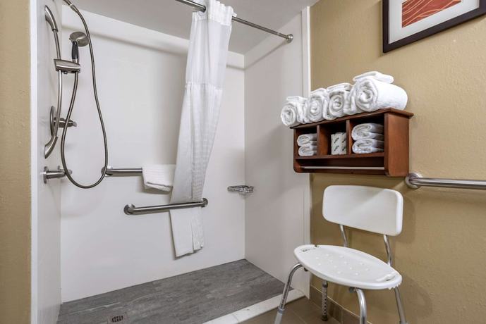 Imagen de la habitación del Hotel Comfort Inn and Suites Leeds I-20. Foto 6