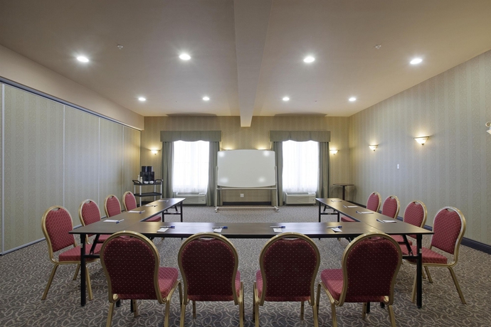 Imagen de los interiores del Hotel Comfort Inn and Suites Levis / Rive Sud Quebec City. Foto 9