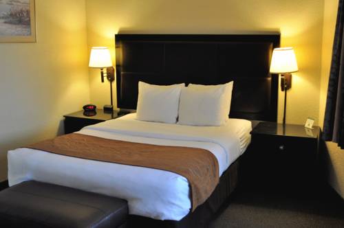 Imagen de la habitación del Hotel Comfort Inn and Suites Lincoln City. Foto 6