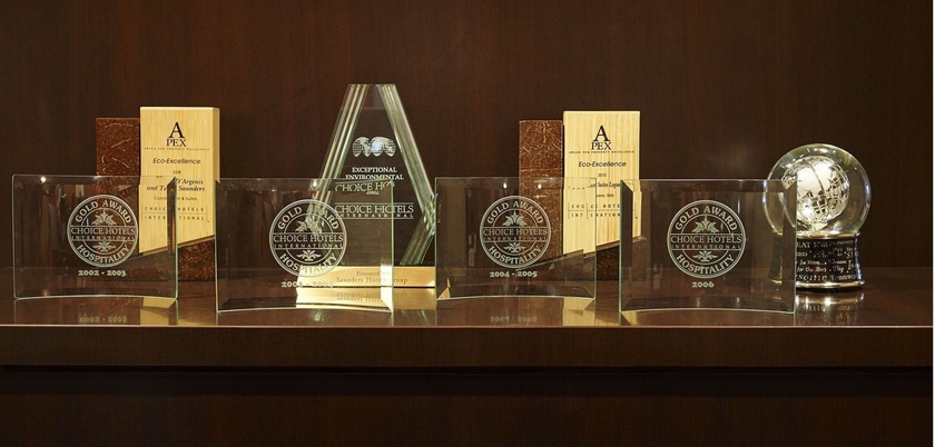 Imagen de los interiores del Hotel Comfort Inn and Suites Logan International Airport. Foto 9