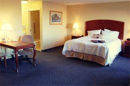 Imagen de la habitación del Hotel Comfort Inn and Suites Logan Near University. Foto 4
