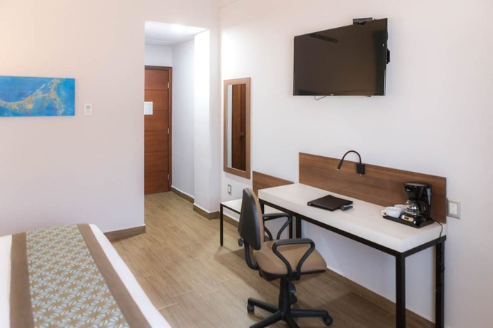 Imagen de la habitación del Hotel Comfort Inn and Suites Los Cabos. Foto 8