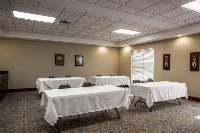 Imagen de los interiores del Hotel Comfort Inn and Suites, Lumberton. Foto 12
