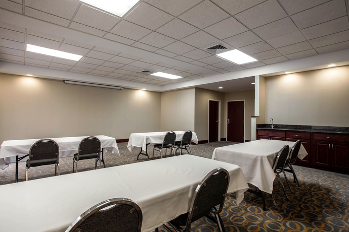 Imagen de los interiores del Hotel Comfort Inn and Suites, Lumberton. Foto 14
