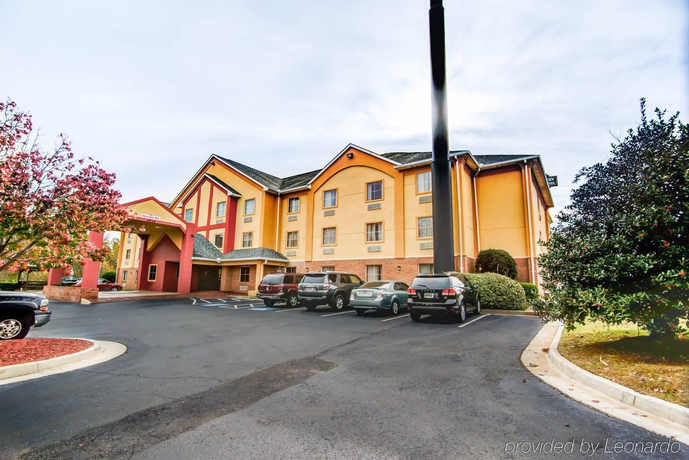 Imagen general del Hotel Comfort Inn and Suites Macon North I-75. Foto 4