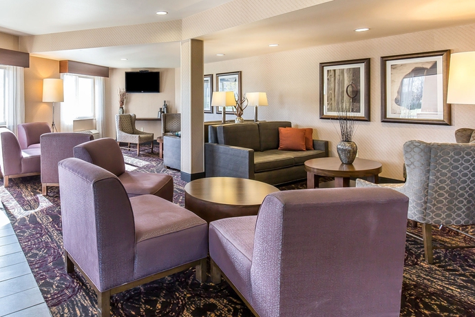 Imagen de los interiores del Hotel Comfort Inn and Suites Market - Airport. Foto 15