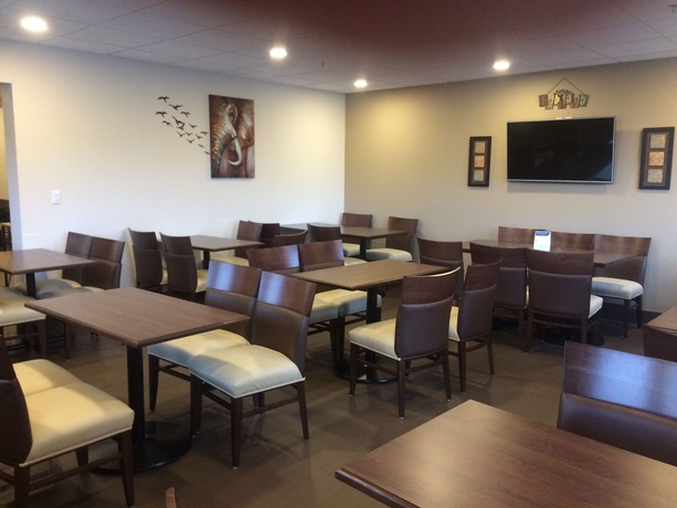Imagen del bar/restaurante del Hotel Comfort Inn and Suites Medicine Hat. Foto 3