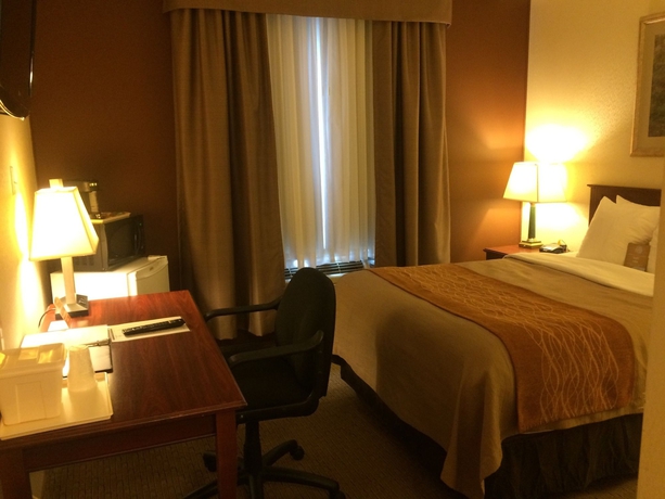 Imagen de la habitación del Hotel Comfort Inn and Suites Medicine Hat. Foto 12