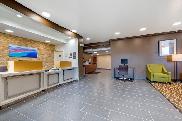 Imagen de los interiores del Hotel Comfort Inn and Suites, Michigan City. Foto 16