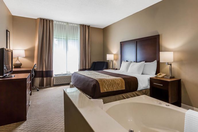 Imagen de la habitación del Hotel Comfort Inn and Suites Mishawaka - South Bend. Foto 3