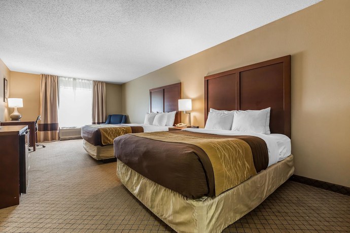 Imagen de la habitación del Hotel Comfort Inn and Suites Mishawaka - South Bend. Foto 11