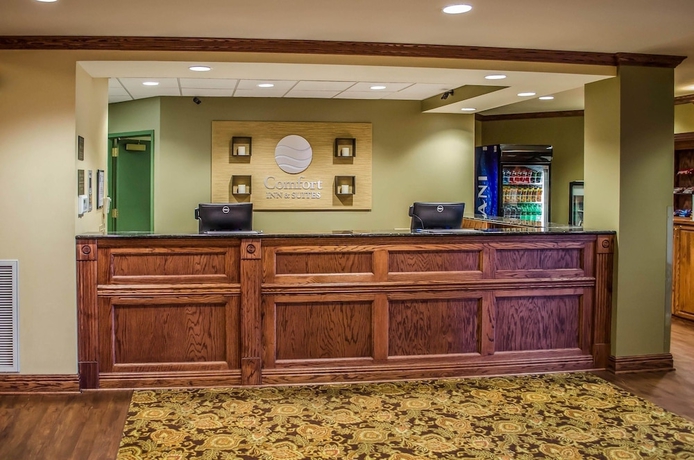 Imagen de los interiores del Hotel Comfort Inn and Suites Mobile Near Eastern Shore Centre. Foto 17
