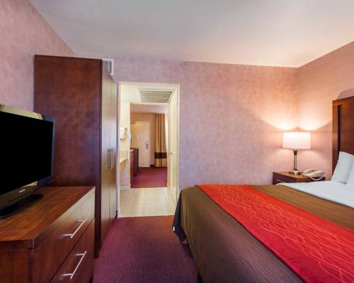 Imagen de la habitación del Hotel Comfort Inn and Suites Moreno Valley Near March Air Reserve Base. Foto 9