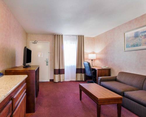 Imagen de la habitación del Hotel Comfort Inn and Suites Moreno Valley Near March Air Reserve Base. Foto 10