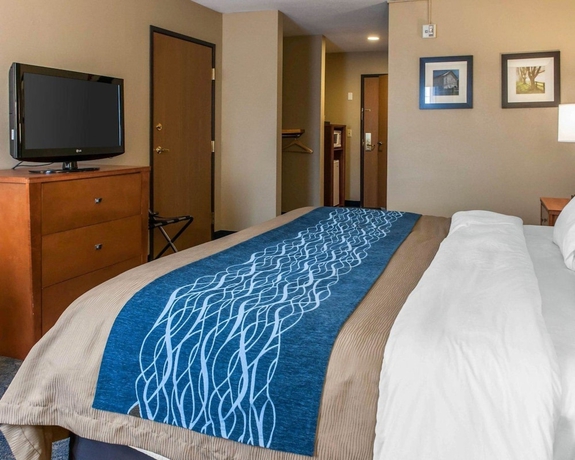 Imagen de la habitación del Hotel Comfort Inn and Suites, Napoleon. Foto 7