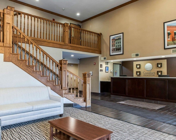 Imagen de los interiores del Hotel Comfort Inn and Suites, Napoleon. Foto 17