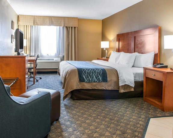 Imagen de la habitación del Hotel Comfort Inn and Suites, Napoleon. Foto 9