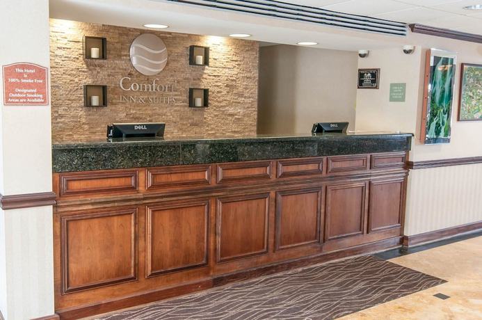 Imagen de los interiores del Hotel Comfort Inn and Suites Near Pocono Mountains. Foto 17