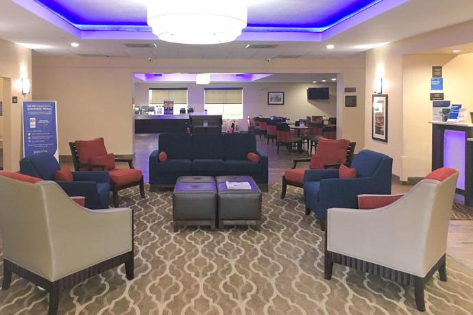 Imagen general del Hotel Comfort Inn and Suites Near Six Flags and Medical Center. Foto 8