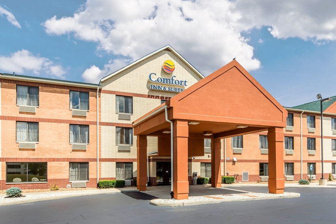 Imagen de los exteriores del Hotel Comfort Inn and Suites Near Tinley Park Amphitheater. Foto 9