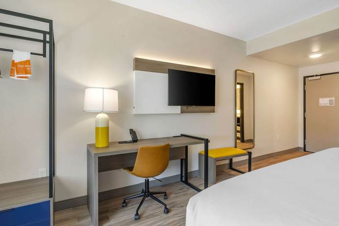 Imagen de la habitación del Hotel Comfort Inn and Suites New Port Richey Downtown District. Foto 16