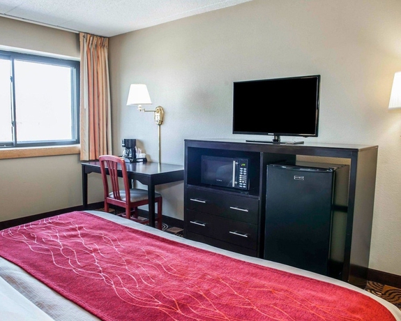 Imagen de la habitación del Hotel Comfort Inn and Suites North At The Pyramids. Foto 9