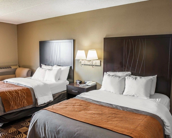 Imagen de la habitación del Hotel Comfort Inn and Suites North At The Pyramids. Foto 13