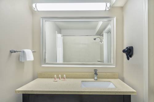 Imagen de la habitación del Hotel Comfort Inn and Suites North Little Rock Jfk Blvd. Foto 5