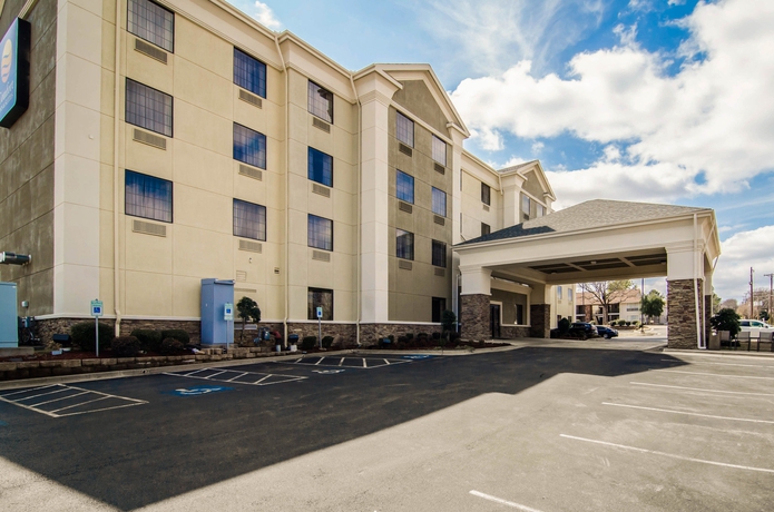Imagen general del Hotel Comfort Inn and Suites North Little Rock Mccain Mall. Foto 1