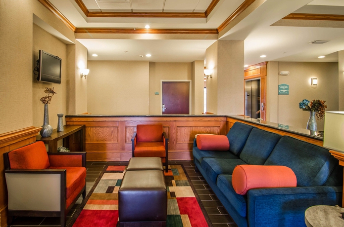 Imagen de los interiores del Hotel Comfort Inn and Suites North Little Rock Mccain Mall. Foto 15